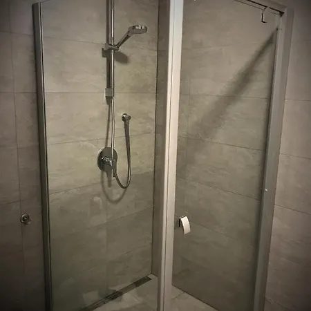 Svárov Apartamento *