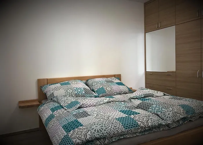 Svárov Apartamento *